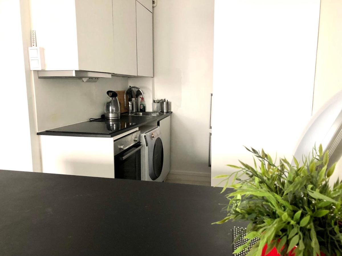 Sweethome Studio 49 In City Center Punavuori District Гельсінкі Екстер'єр фото